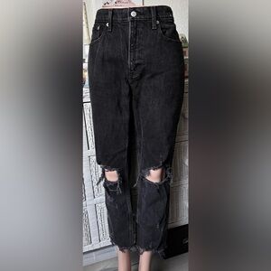 Abercrombie & Fitch 99% Cotton Mom Jeans Destructed in faded black Size 28